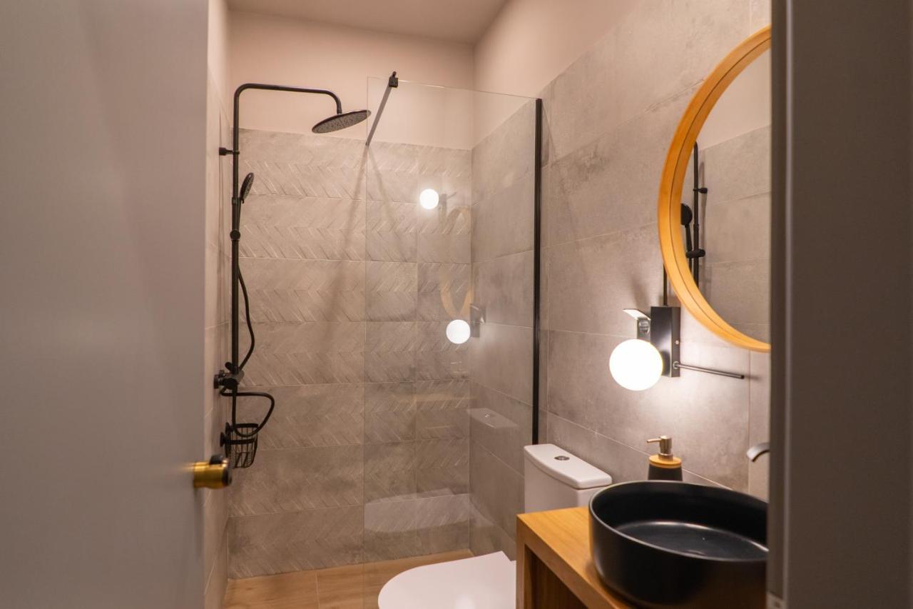 Seafront Karma Luxury - An Escape From Reality Villa Kato Gatzea Bagian luar foto